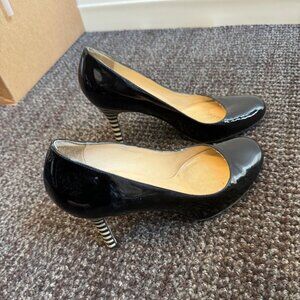 Kate Spade stripe-heel pumps